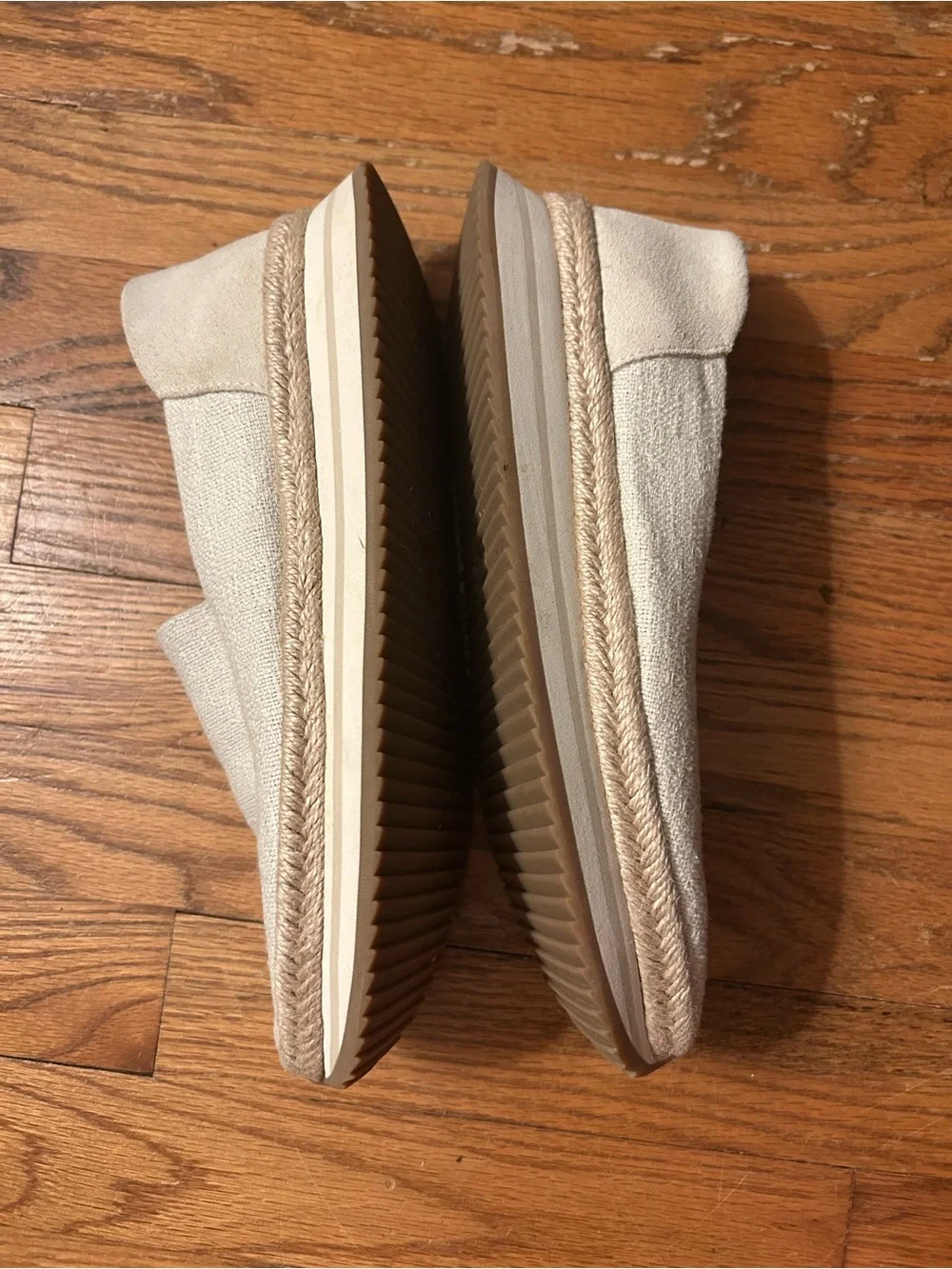 Toms Women’s 8.5 Classic Cream Old Money Minimalist Platform Espadrille Flats